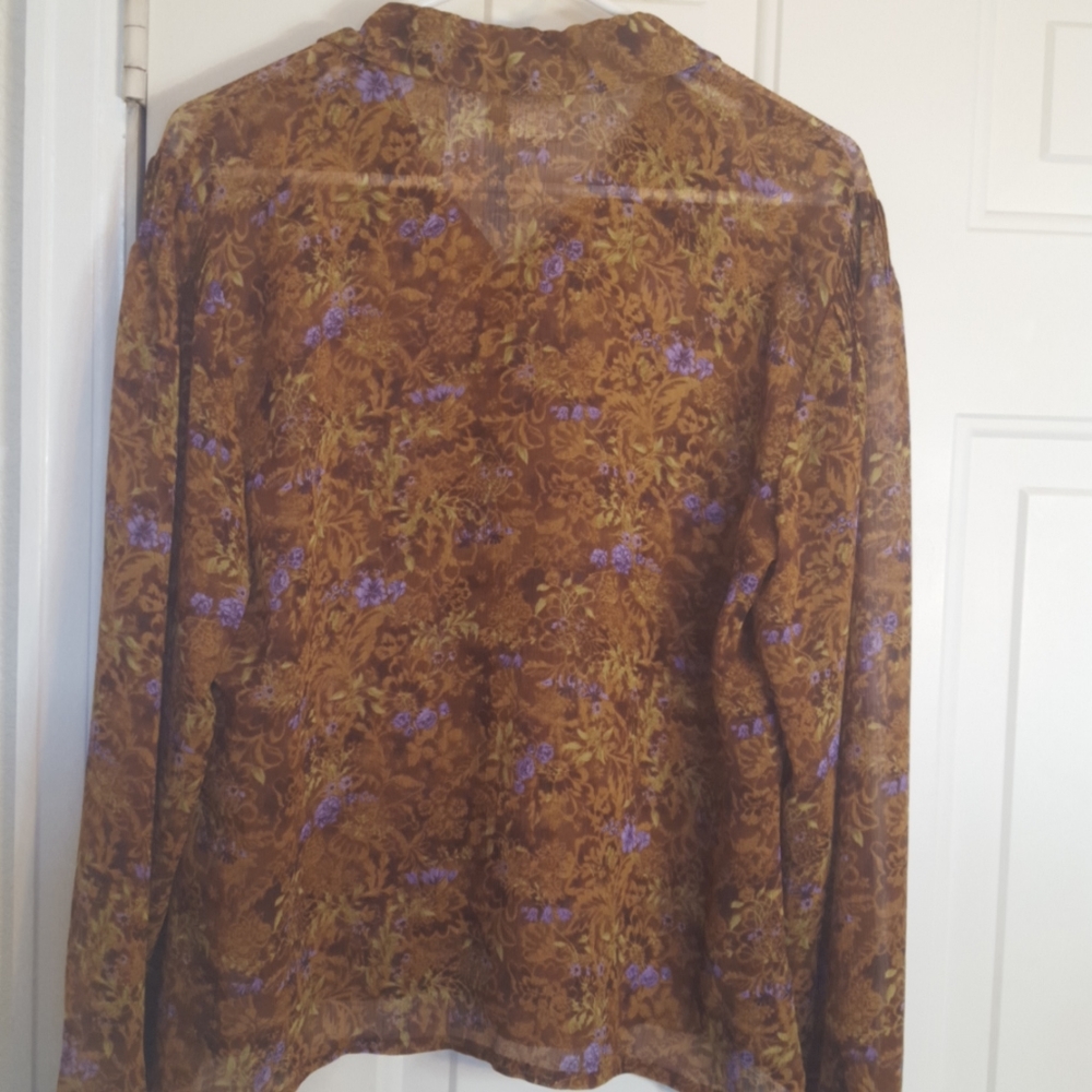 Emma James a Liz Clairborne Company Button down to - Picture 3 of 8